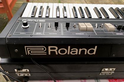 Roland-RS09